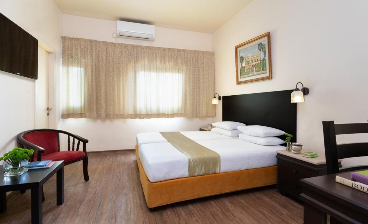 ลิตเติ้ลเฮาส์ อิน เรชาเวีย Hotel เยรูซาเลม ภายนอก รูปภาพ