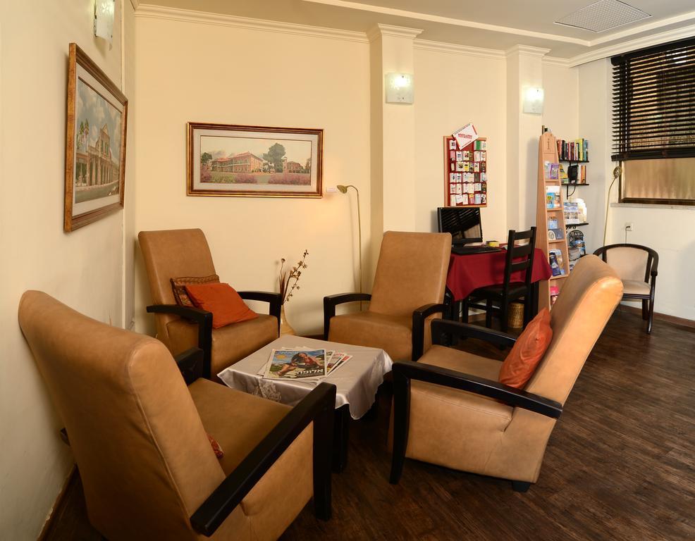 ลิตเติ้ลเฮาส์ อิน เรชาเวีย Hotel เยรูซาเลม ภายนอก รูปภาพ